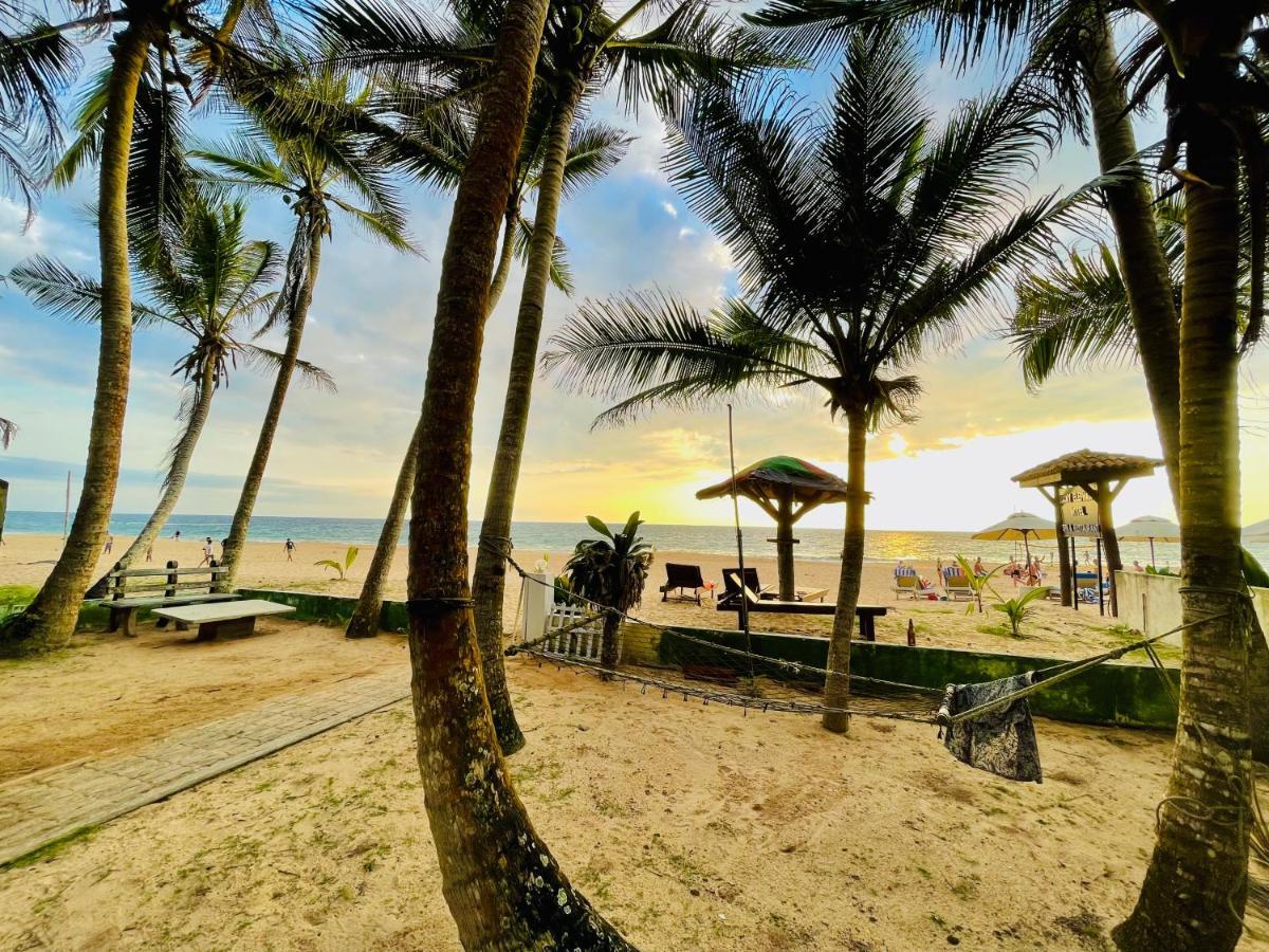 Prana Beach Hotel Ex Guli ฮิกคาดูวา ภายนอก รูปภาพ