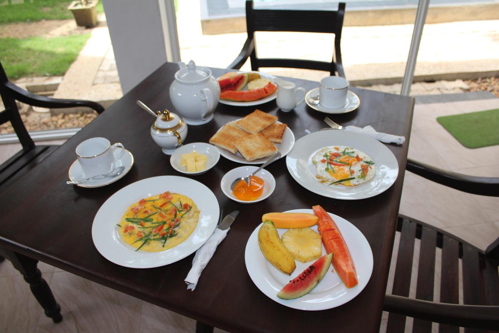 Prana Beach Hotel Ex Guli ฮิกคาดูวา ภายนอก รูปภาพ